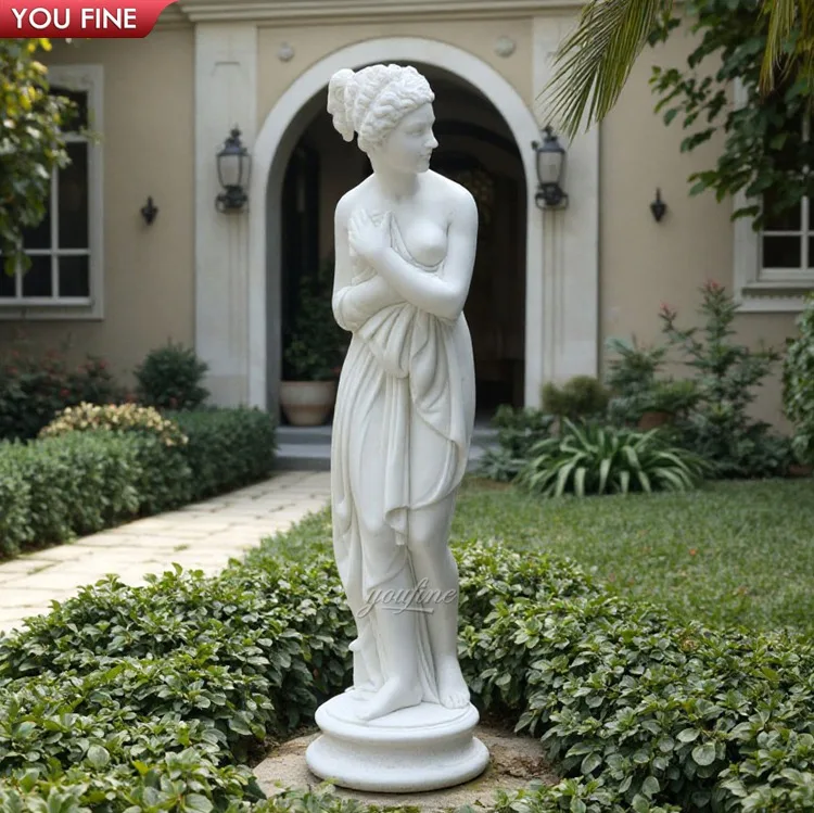 恥ずかしがり屋の裸のヨン女性有名なギリシャの彫刻金星風呂の像