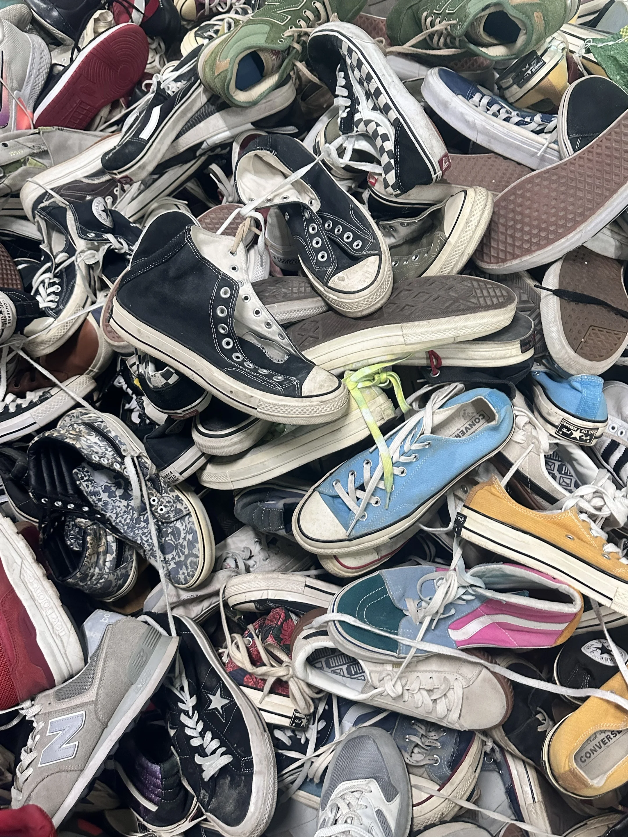 Shop Our Reutilized Zapatillas for Kids Quality Style