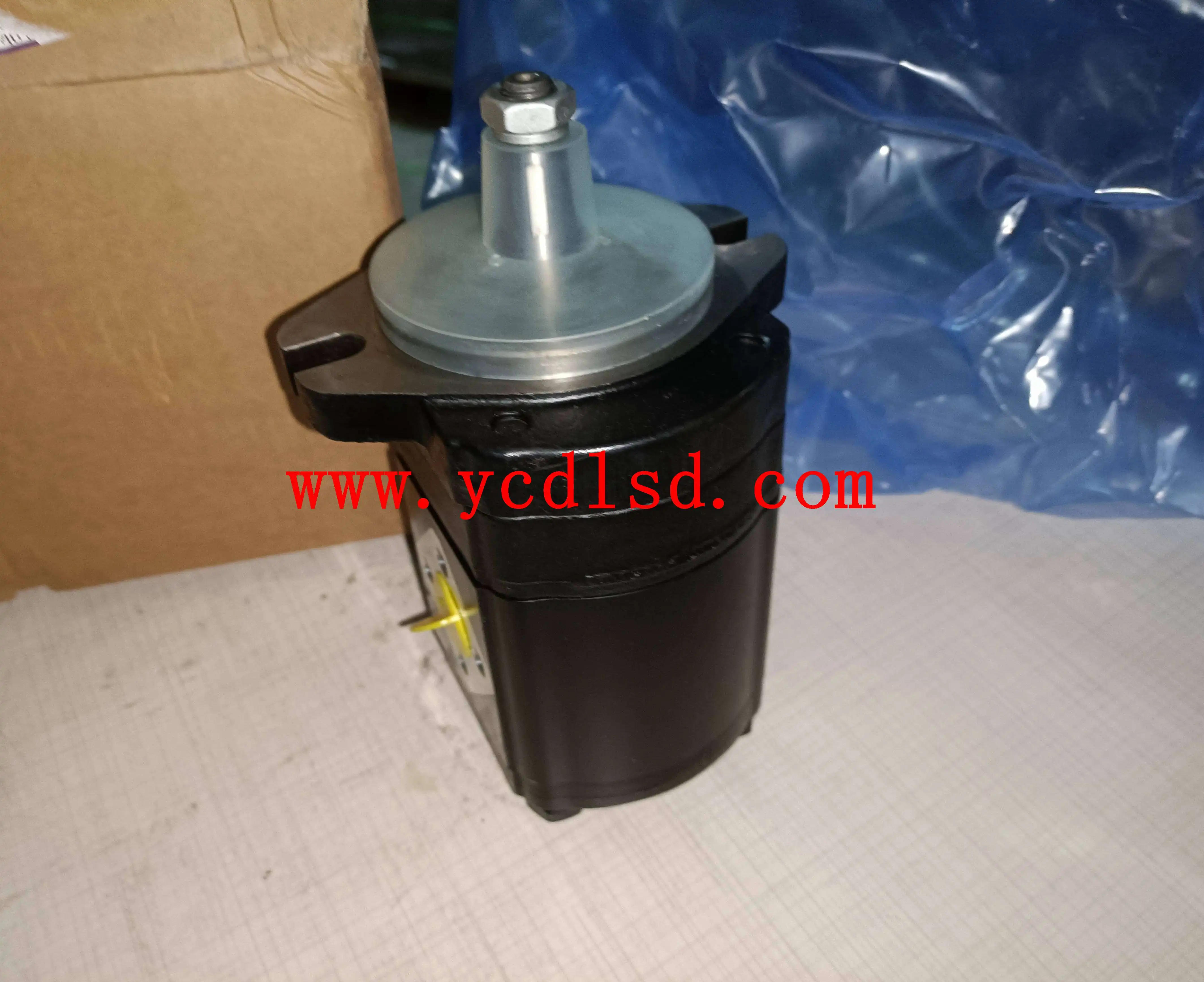 Grader accessories gear motor W42053000 5634083| Alibaba.com