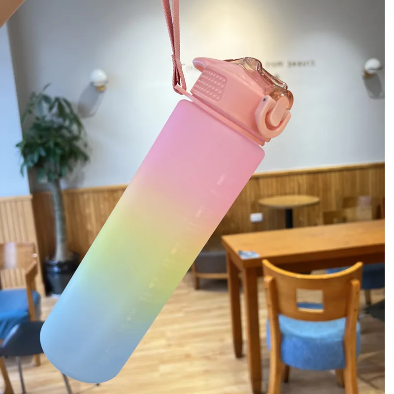 Wholesale 32OZ Large Capacity Outdoor Color Gradient Water Bottle Handle  With Time Scale Straw Plastic Water Bottle - Buy Wholesale 32OZ Large  Capacity Outdoor Color Gradient Water Bottle Handle With Time Scale