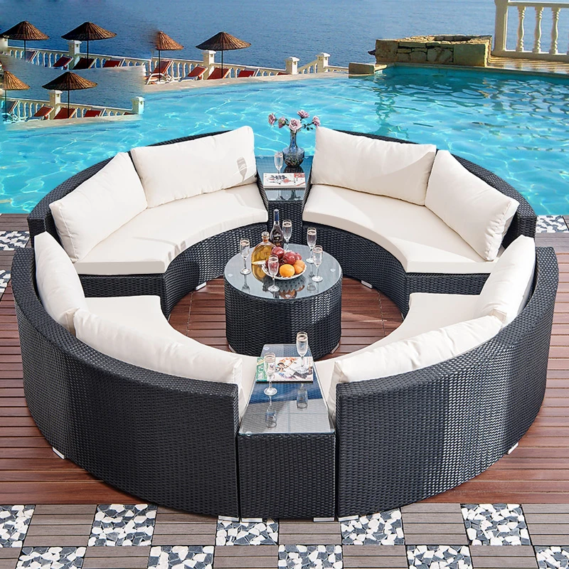 Round outlet garden sofa