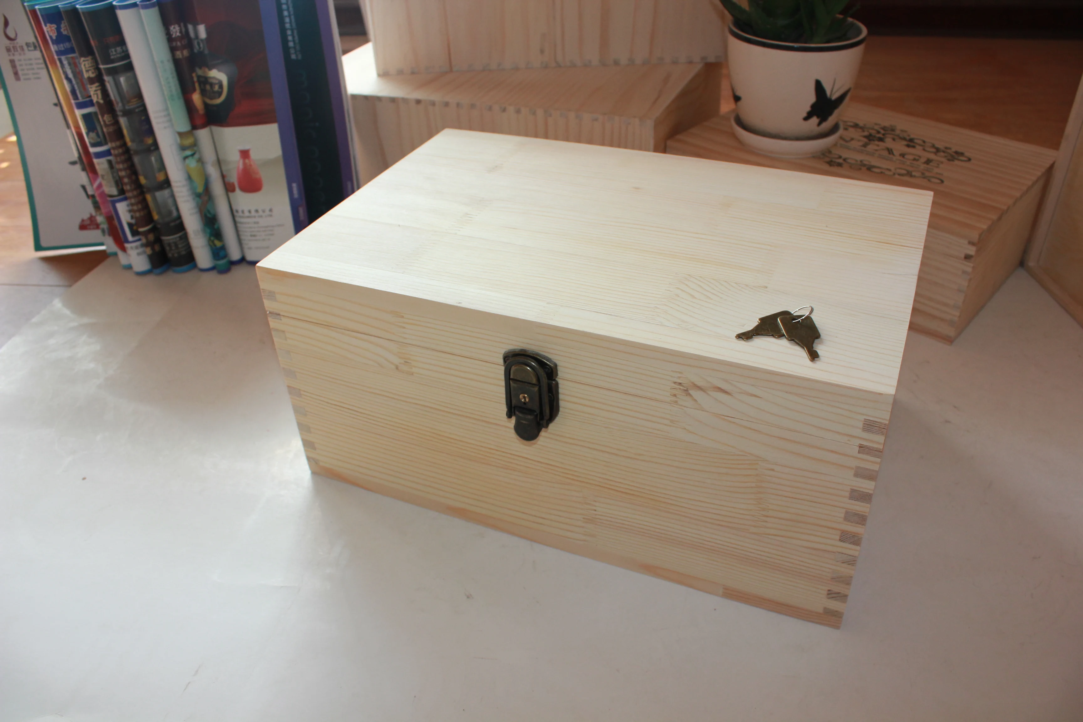 Caja de madera sin terminar, caja grande de madera con tapa con bisagras y  cierre frontal, caja de madera de pino, cajas de almacenamiento para