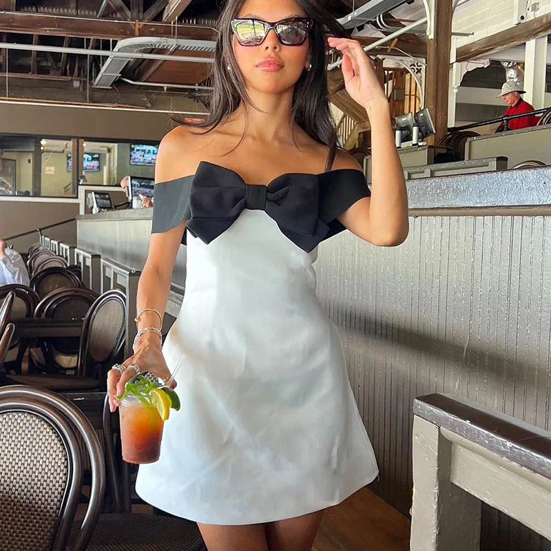 ミストレアス Front Ribbon Camisole Mini Dress Front Ribbon Camisole Mini Dress - MISTREASS