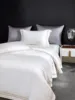 broderie double fil-blanc