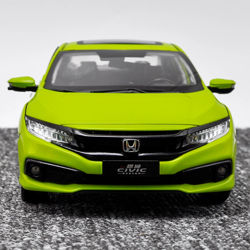 1:18 CIVIC 2019 литая модель автомобиля из сплава 1/18 civic 10-я для подарочного украшения