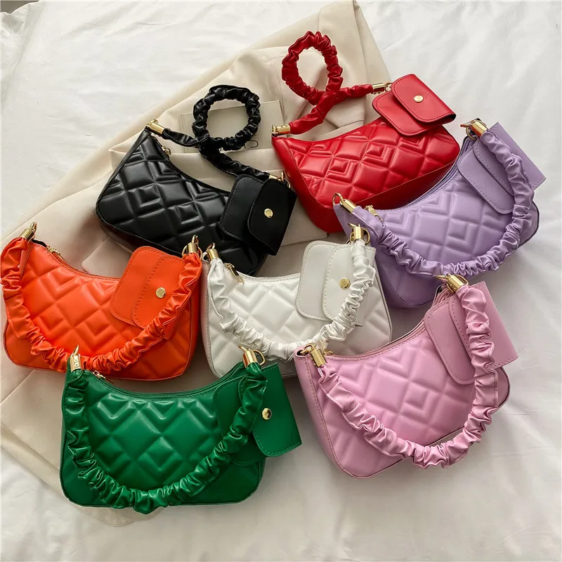 How to choose a casual crossbody bag?