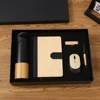 Cahier A5 + Thermos + Souris sans fil + Stylo + Clés USB