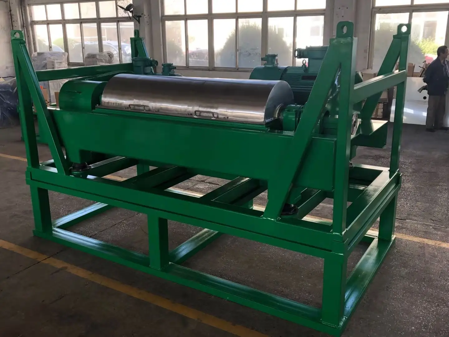 China Manufacturer Price Centrifugal Used Oil Cleaner Microcomputer Control Crude Oil Centrifuge Machine