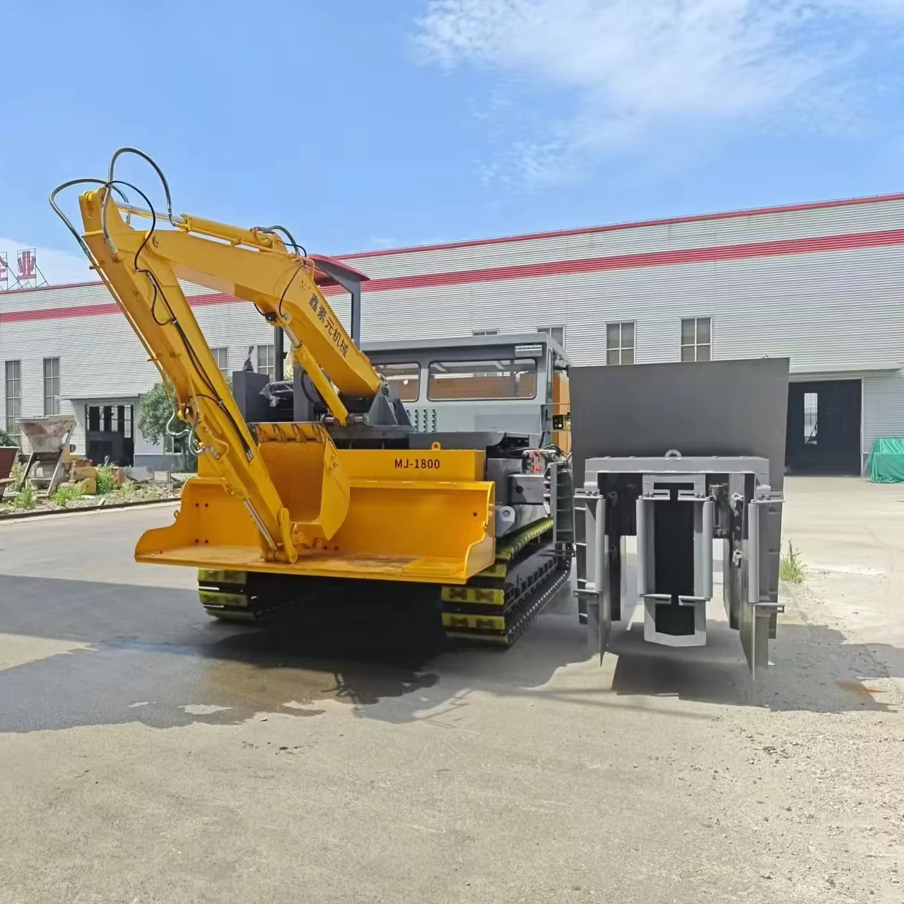 HIGH Performance Slip Form Paver Machine Engineering Customized Good Concrete Forming Paver Drainage Ditch Curbstone Guardrail