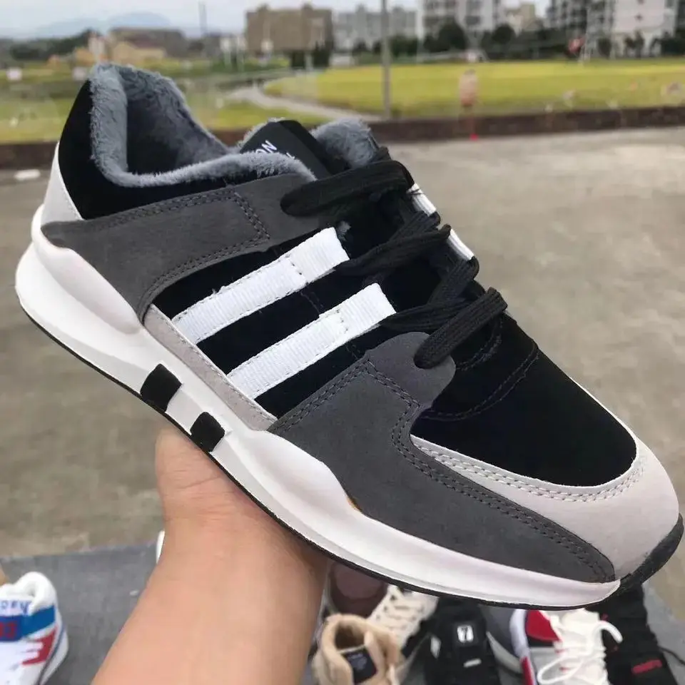 2022 Factory Price Men Smart Italian Casual Used Shoes London Men Stock Usa Mixed Style Cheap Shoes Made in China