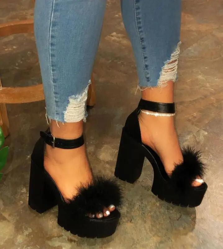 buckle strap platform sandals