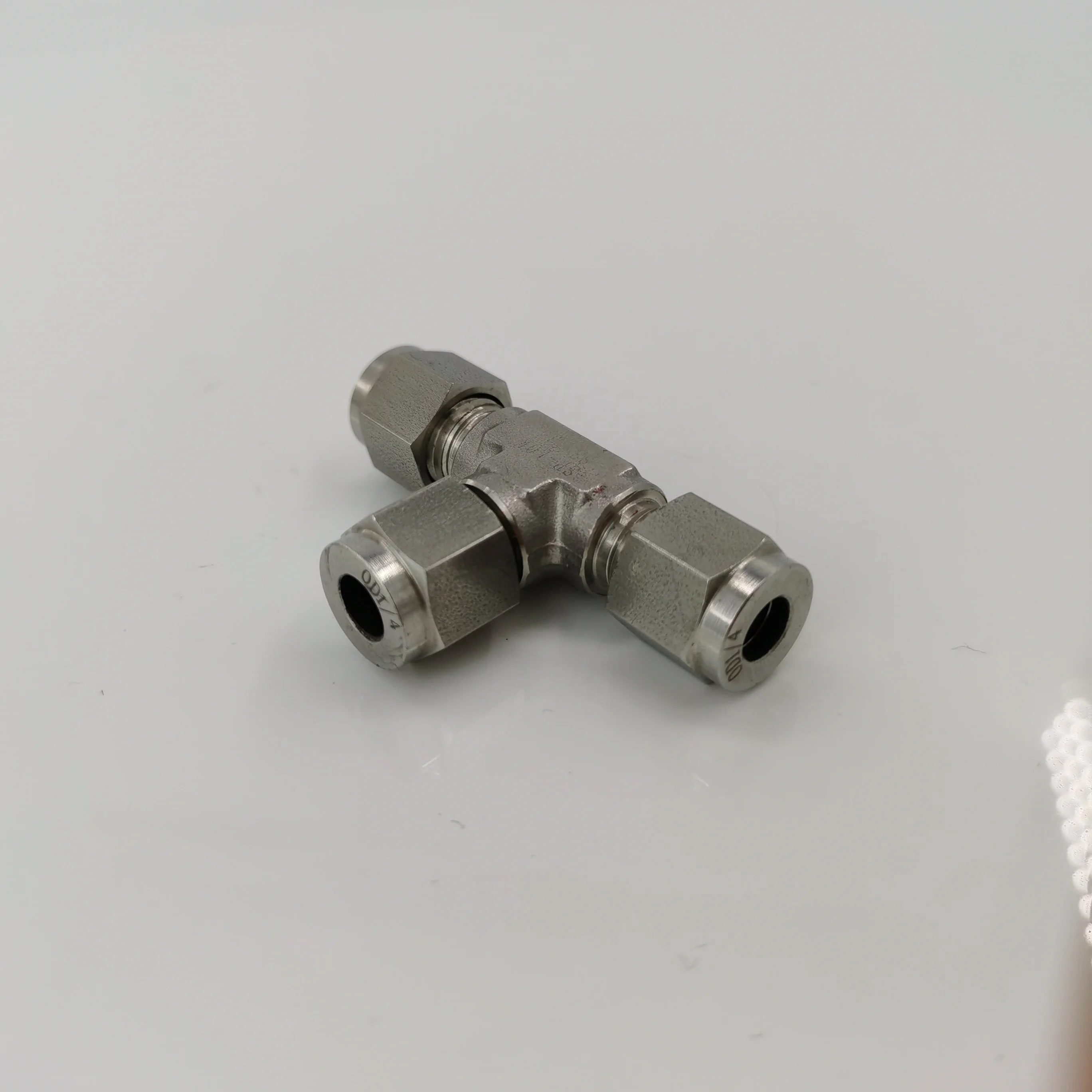 2 Pezzi Raccordo A T In Acciaio Inox 304 - 1/2" AG/AG/IG, Per Acqua, Olio, Gas