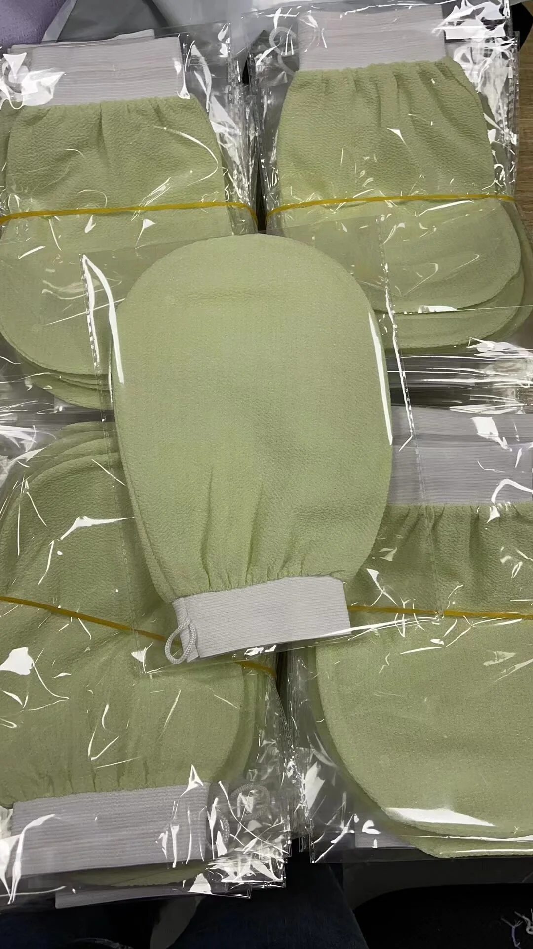 Great quality 100% Viscose fiber Deep Exfoliating Gloves for Body Scrub