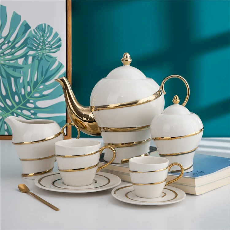 Elegant Luxury Gold Plated Home Goods White Porcelain Tea Cup Sets