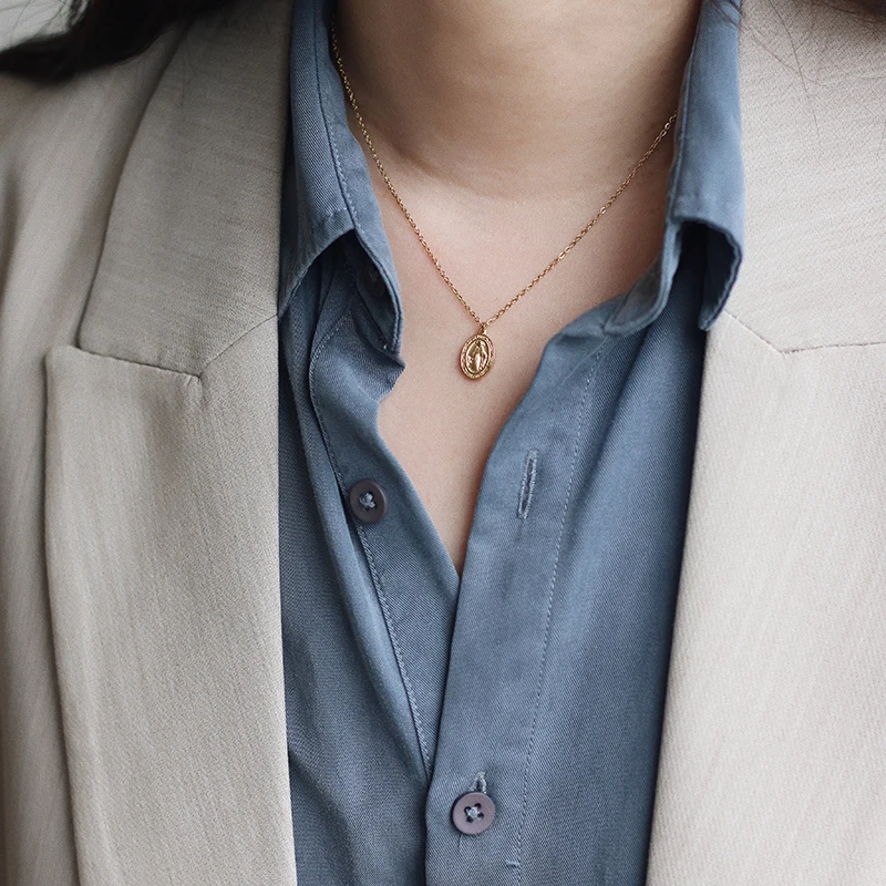 聖母マリア シルバーリング ネックレス付き　rosh 聖母マリア シルバーリング ネックレス付きrosh