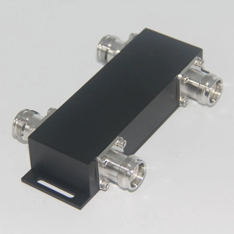 304 SMD Directional Coupler. Микрополосковый направленный ответвитель. Широкополосный направленный ответвитель.