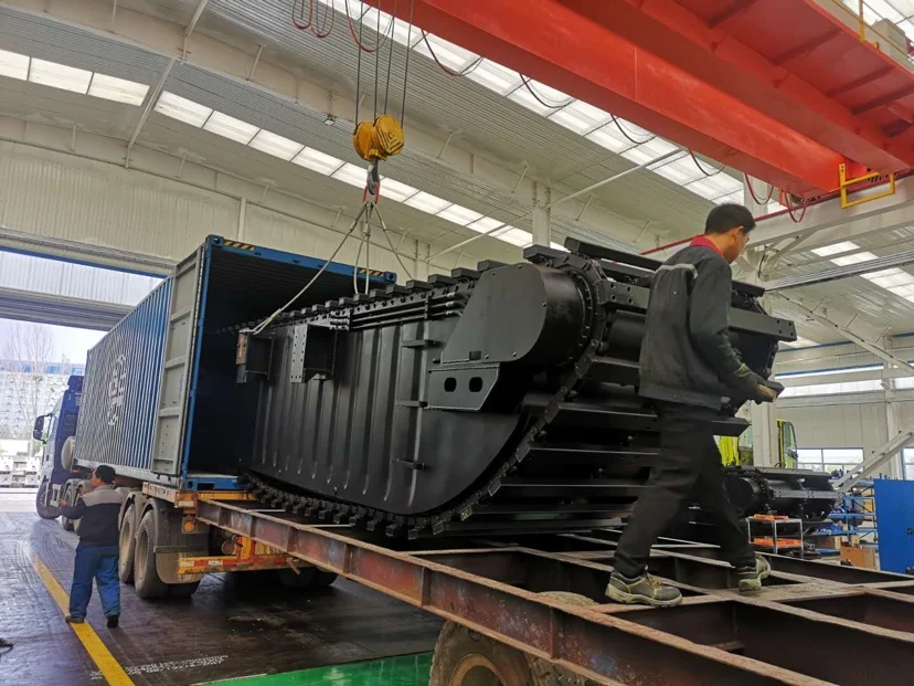 Amphibious Excavator Track Cleats Pontoon Swamp Buggy In Stock Good