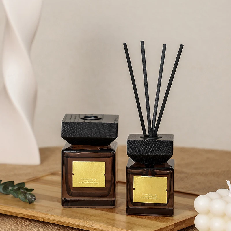DGC Rich Fragrance Floral 100ml Reed Diffuser Set Fragrance Oil Amber Glass Bottle With Stick and Box Living Room Reed Diffuser