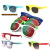 Style 2 : lunettes de soleil autocollantes à trou d'épingle.