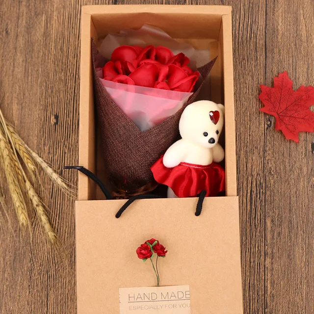 2022 trending portable women luxury birthday gift sets wedding artificial soap flower red rose gift bag with cute Teddy bear