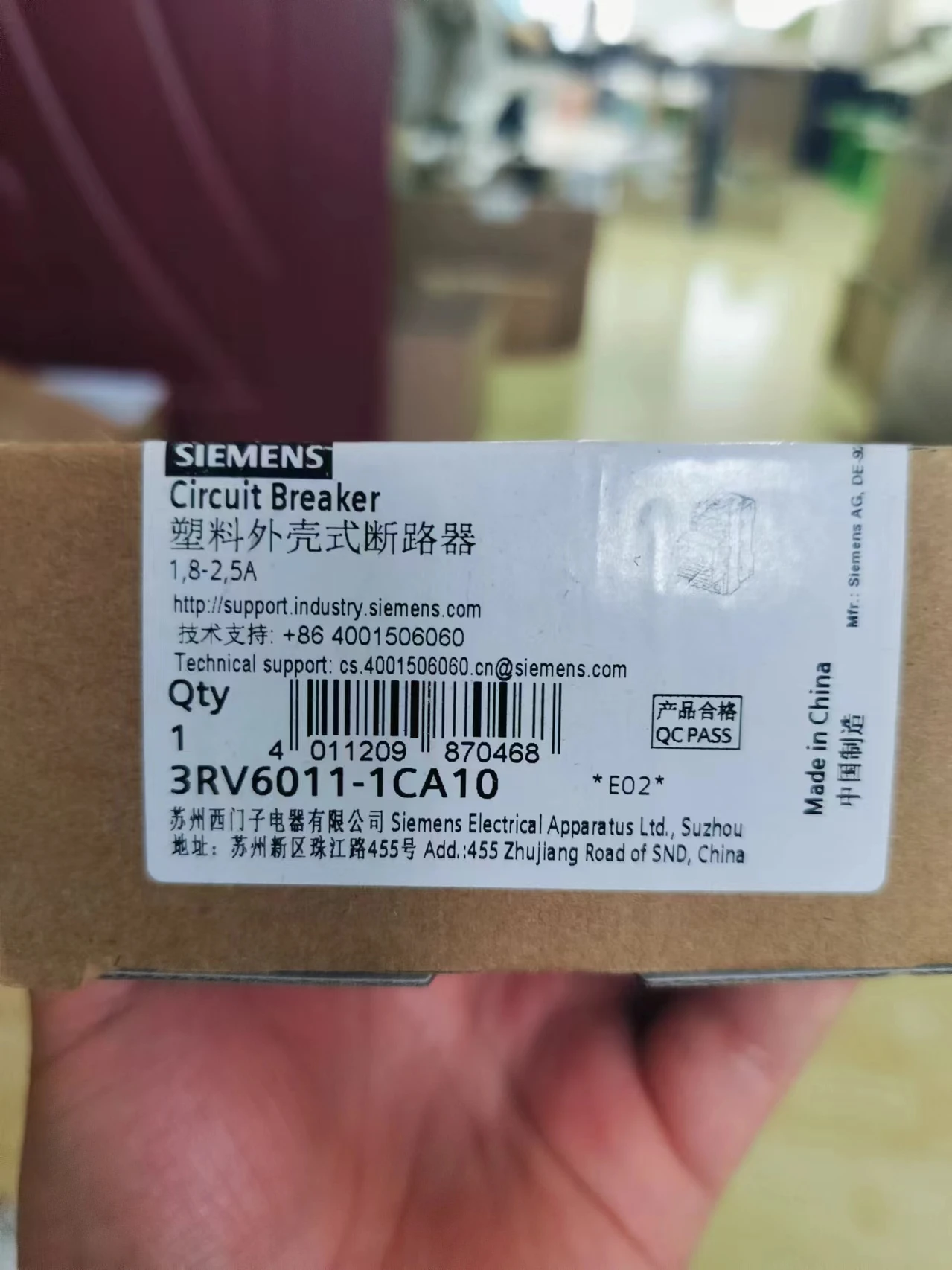 Siemens 3RV6011-1CA10 Release Motor Protector Circuit Breaker with 1.8A-2.5A Current RS485 Communication Interface