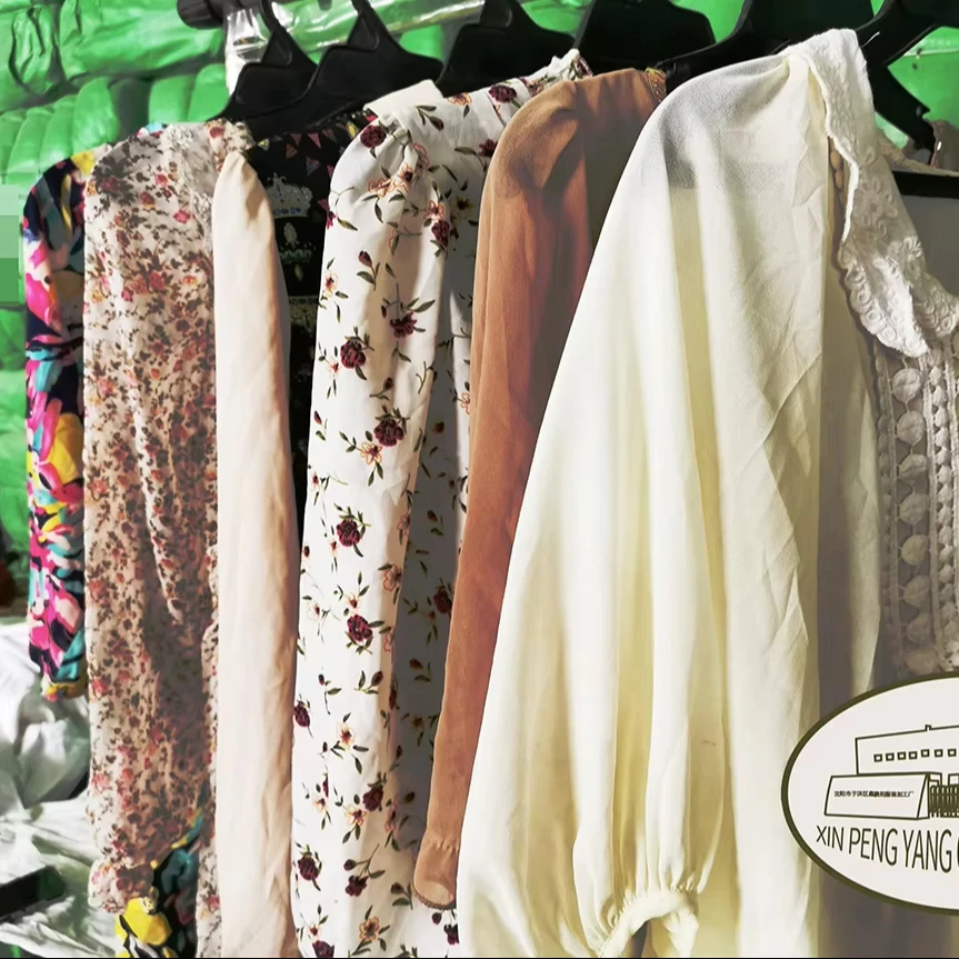China Cheap Wholesale Name Brand Clothing Bulk Wholesale Used