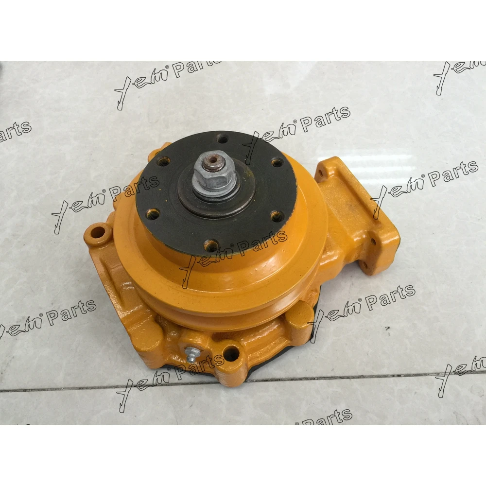 4D105 Water Pump for Komatsu Industrial Machinery Engine Parts 4
