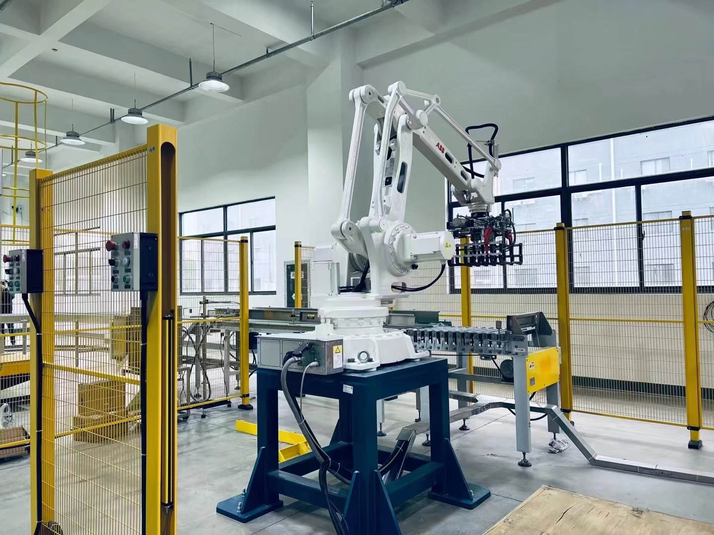 LDPE экструзионного класса LDF6522 пластиковое сырье используемое в полиэтиленовой пластиковой смоле низкой плотности для упаковки пищевых продуктов