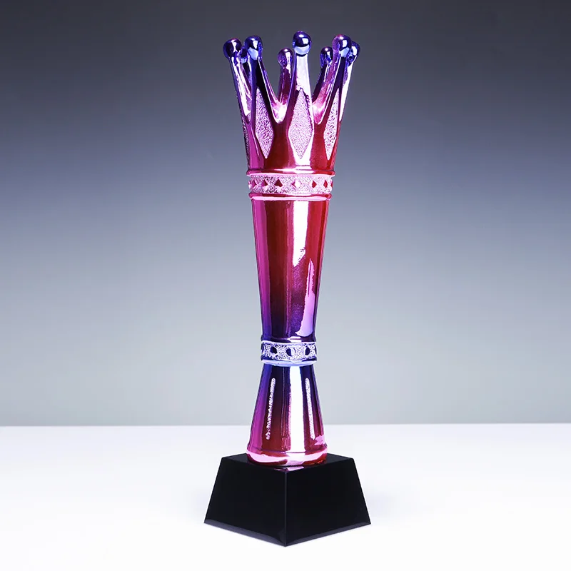 Factory New Design Custom Crown Trophy Resin Crystal Glass Award for Sports UV Printed details