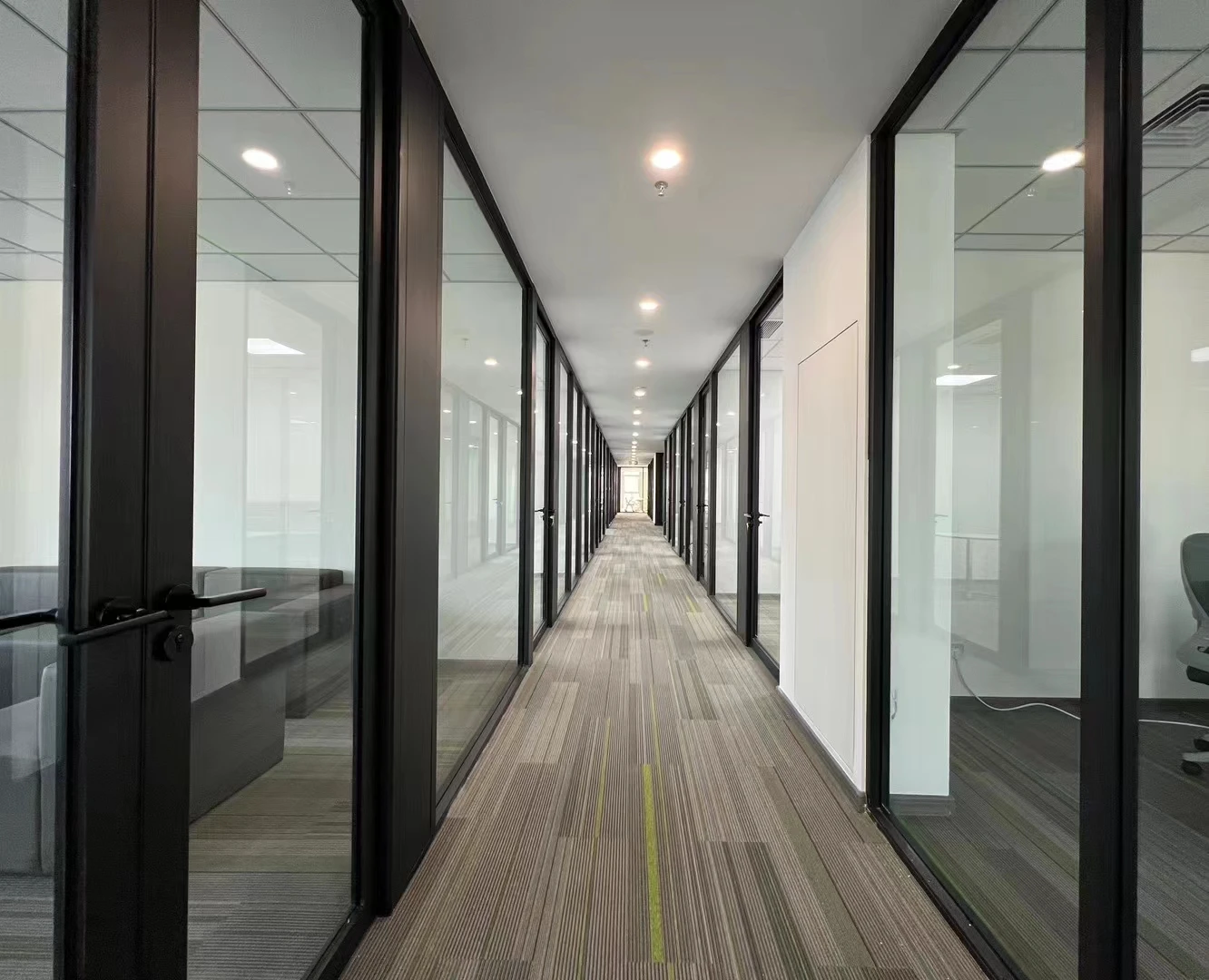 High-end Fire Rated Glass Partition Wall for Office 2 Hour Fire Resistance Office Demountable Glass Partition