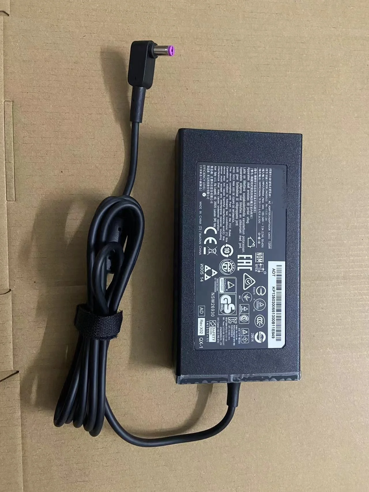 2-Power 2P-609939-001 adattatore e invertitore (AC Adapter 19V 3.95A 2-Power 2P-609939-001 adattatore e invertitore (AC Adapter 19V 3.95A