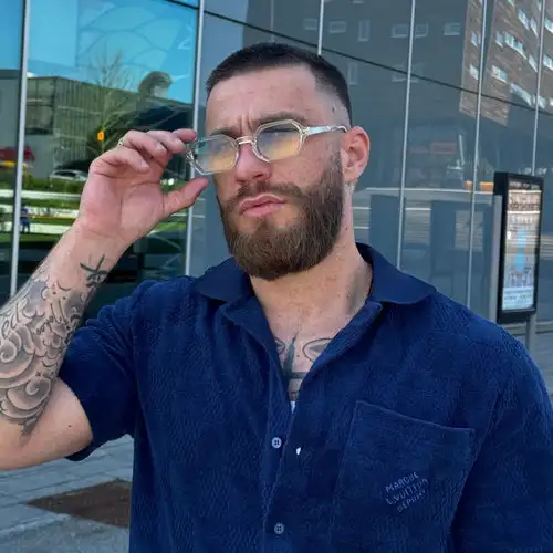 Finewell 3503 Retro Designer CP Sonnenbrille mit individuellem Logo, UV400, trendige Herren-Sonnenbrille im Farbverlauf Grün-Gelb._voghion.com