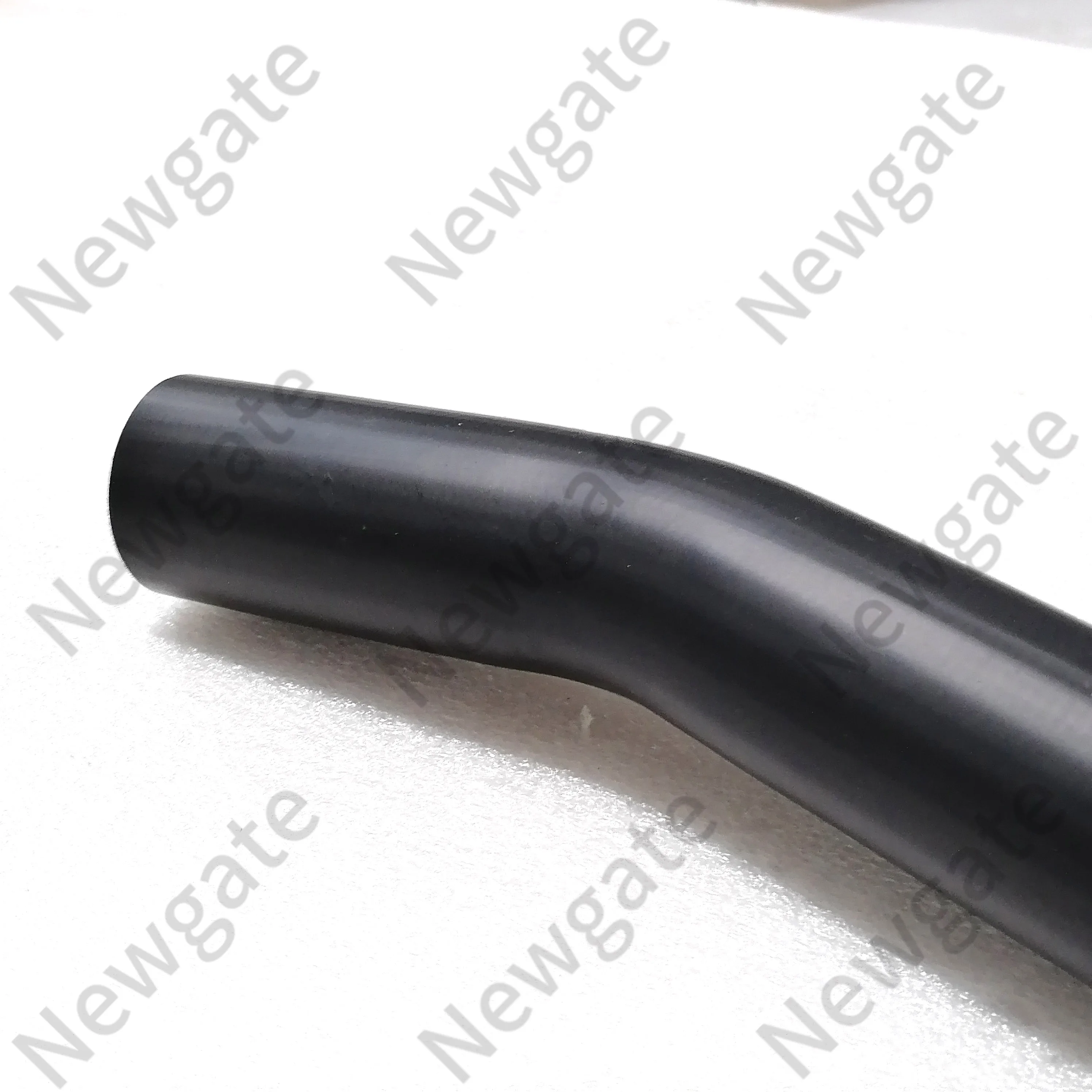 Forklift Spare Parts flexible formed hose upper water 12191163206 for Linde Forklift Spare Parts manufacture