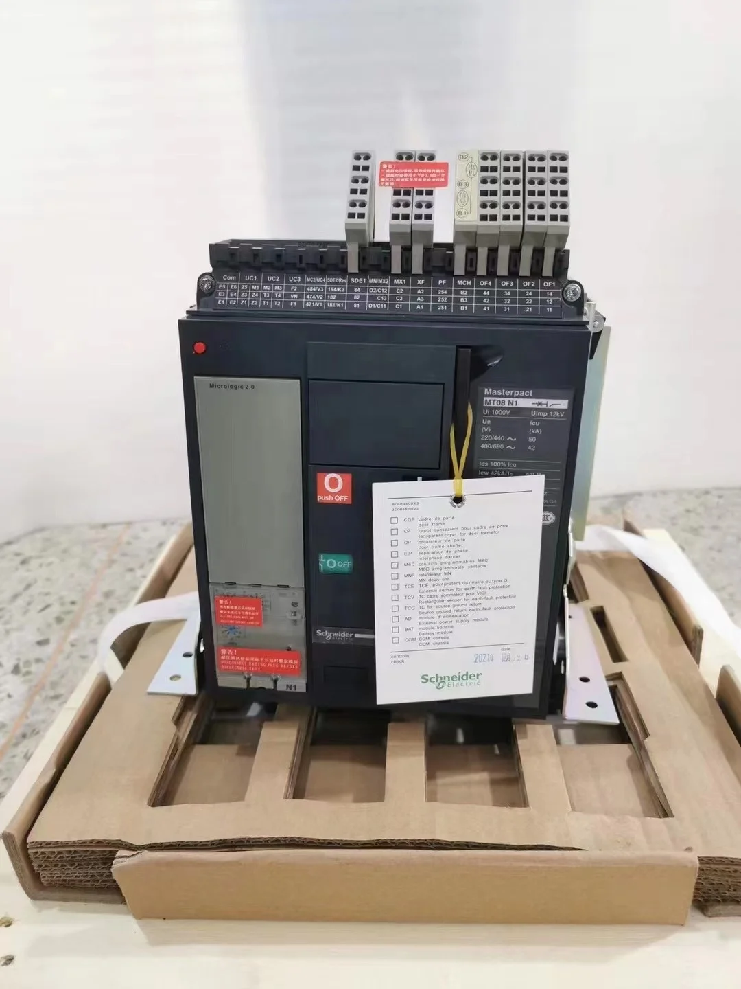 MT16N1 Air Circuit Breaker Masterpact ACB 1600A ACB Original and New