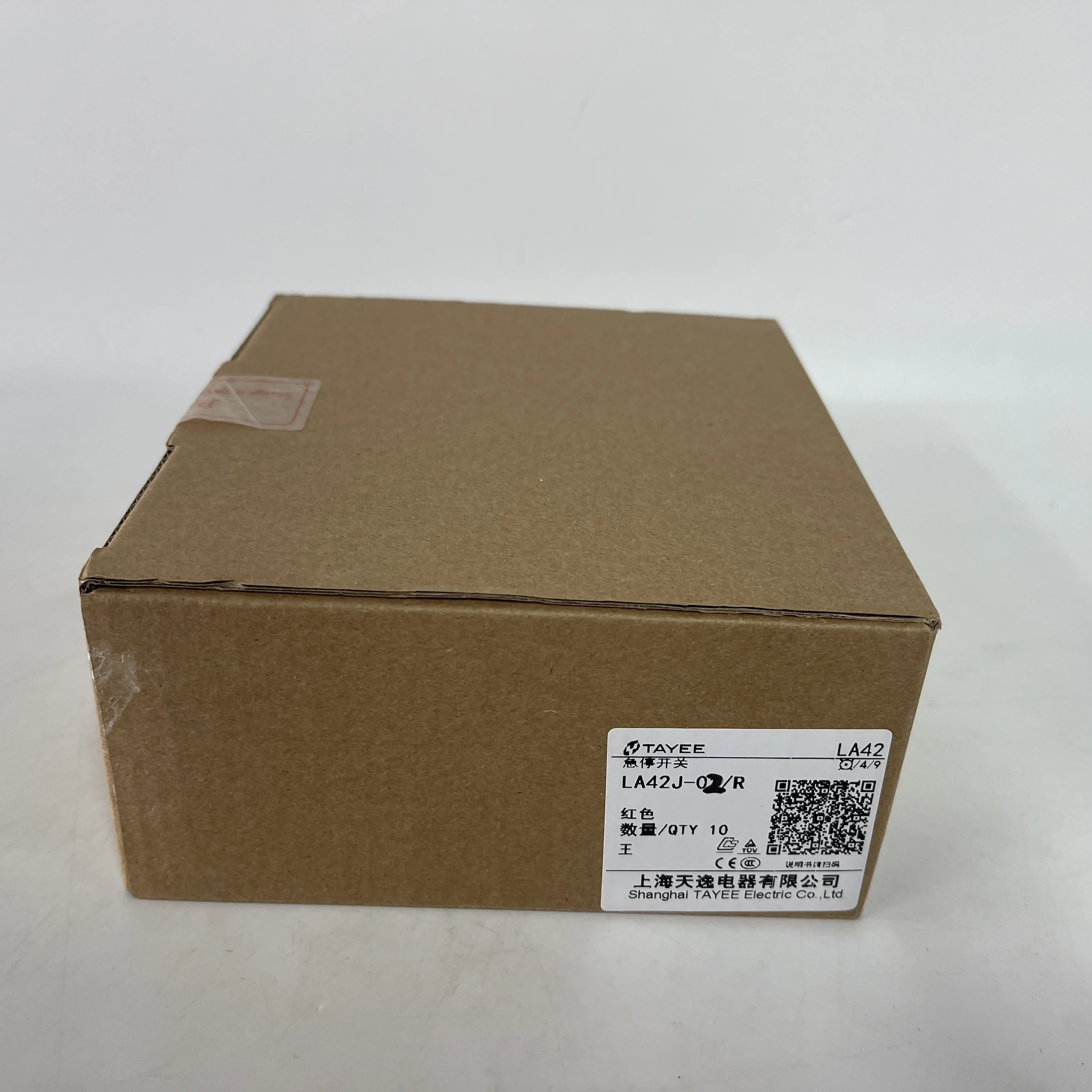 TAYEE Emergency Stop Pushbutton Switch LA42J-02/R TAYEE Emergency Stop Pushbutton Switch LA42J-02/R