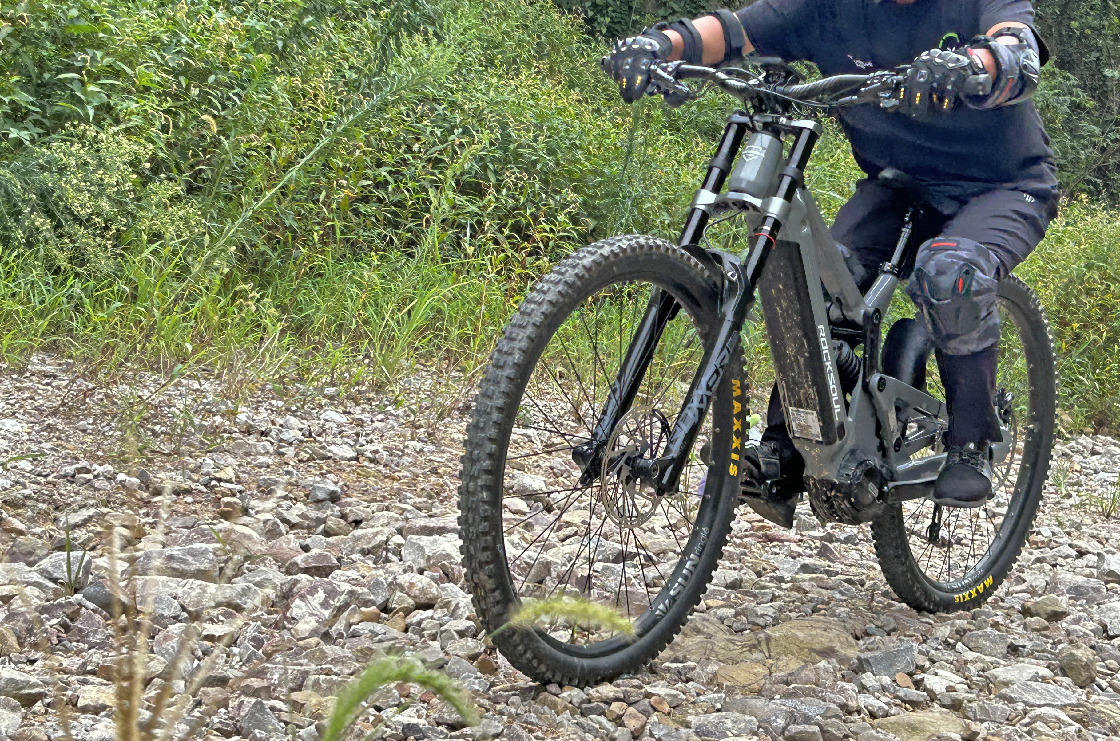 500w Bafang M600 Mid Motor Electric Bicycle Mountain Downhill Bike E MTB  Rockshox 200mm Electric Bike