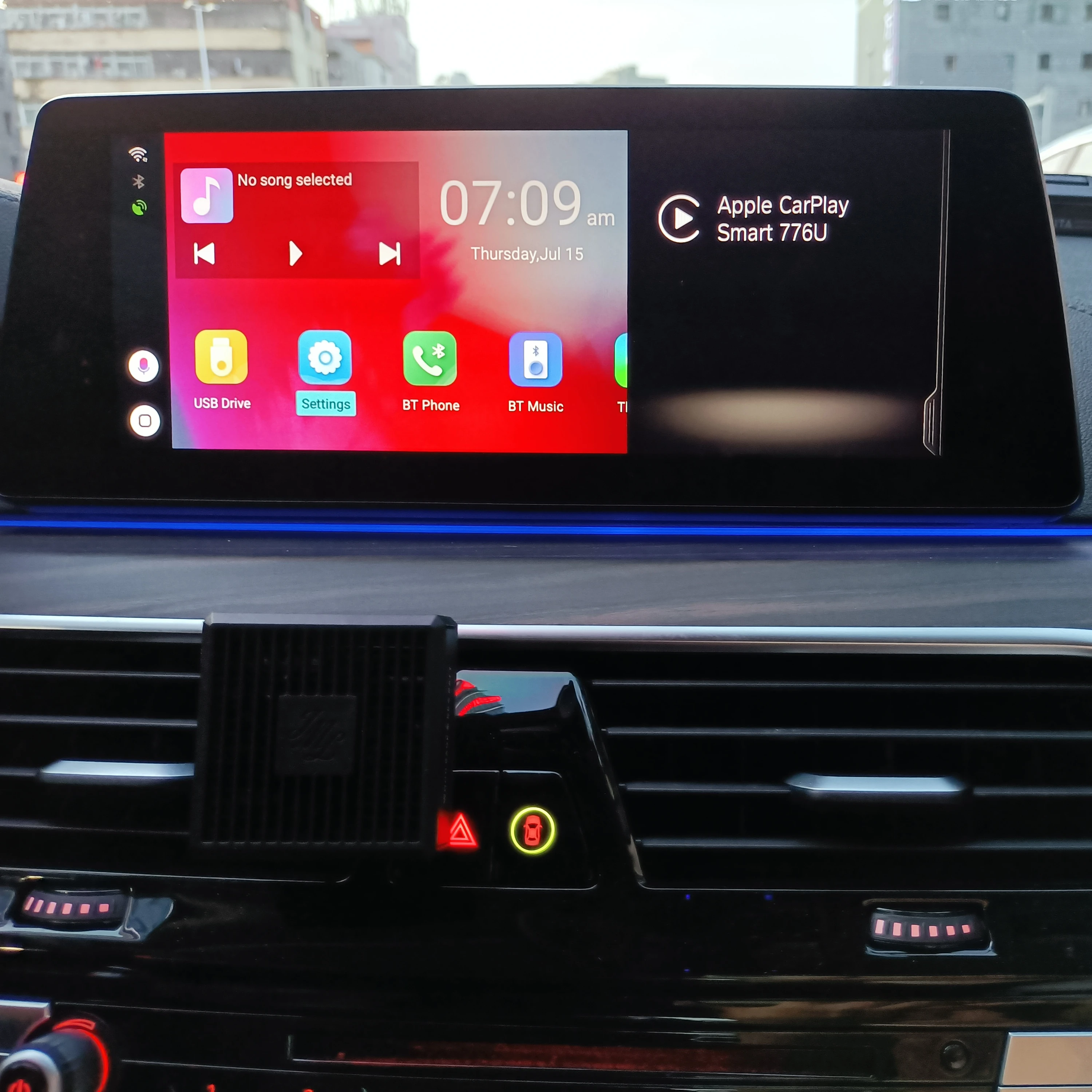 New carplay ai box for bmw support 2.4g 5g wifi split screen