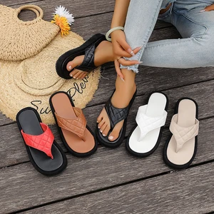 New Women Plus Size Lightweight Roman Slip-On for Ladies Summer Sandals Thick Bottom Fashion Trend Flip-Flops All Seasons