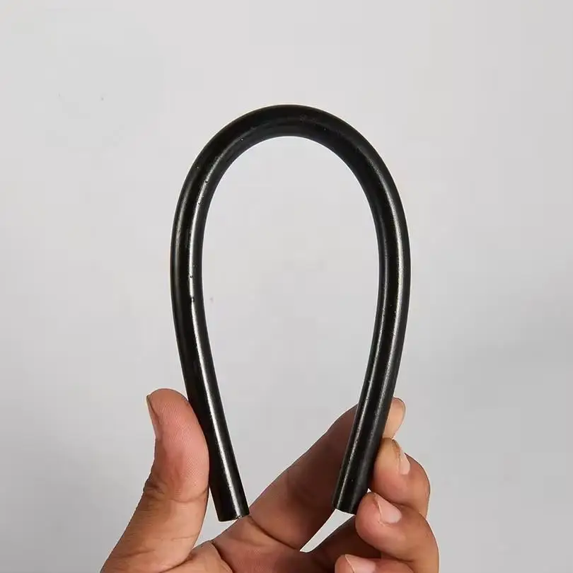 Купить черный термоплавкий клей Stick онлайн