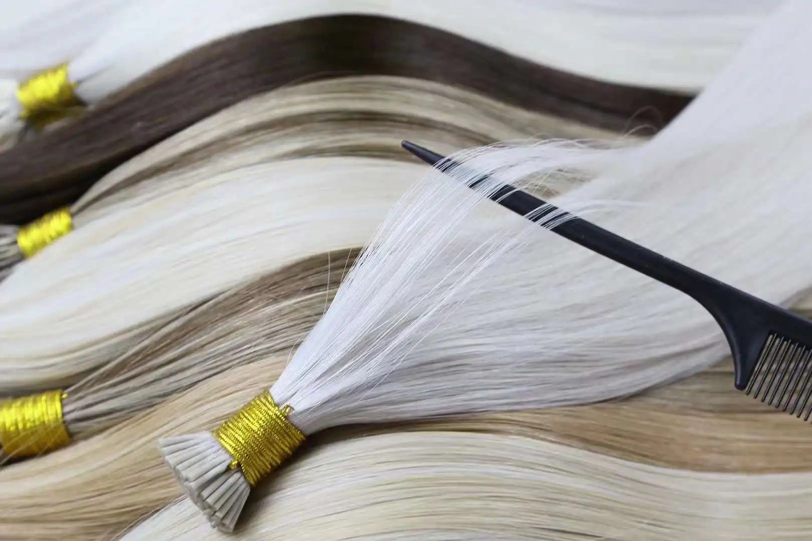 2025 i tips extensions raw human hair micro link hair extension double drawn Itip human hair extensions cambodian wavy texture factory