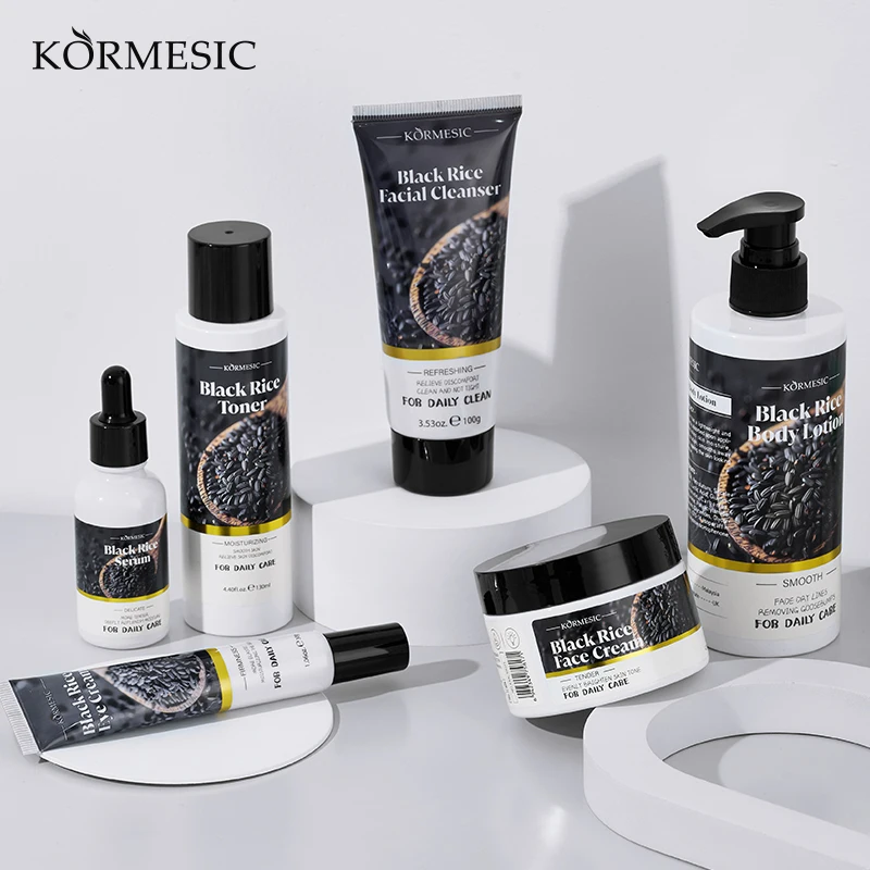 KORMESIC Wholesale Private Label 130ml Soothing Hydrating Moisturizing Black Rice Toner Face Toner