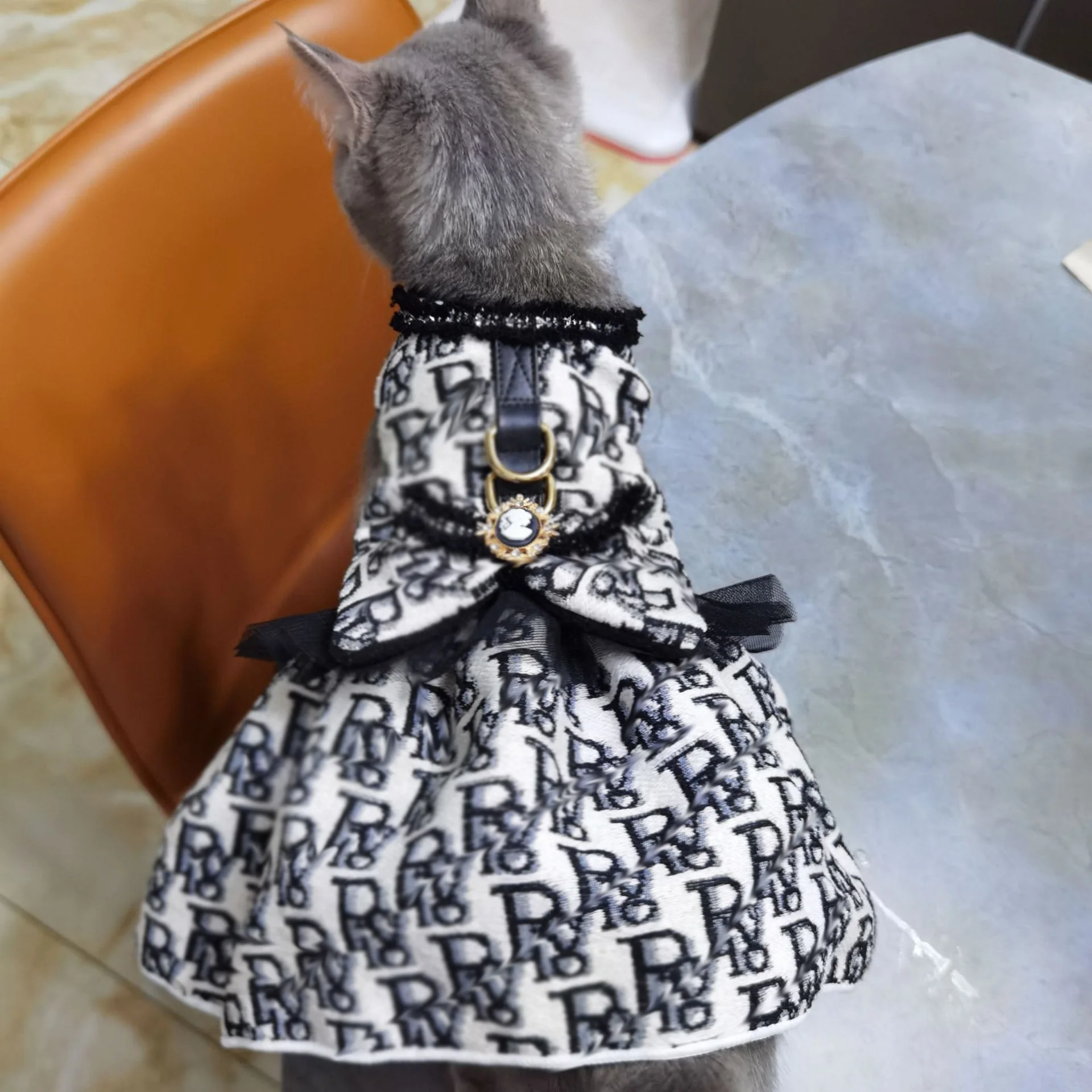Wholesale Pet Apparel Cat Skirt And Tank Sets Carefully Designed Pet Clothing Sets For Pet And
