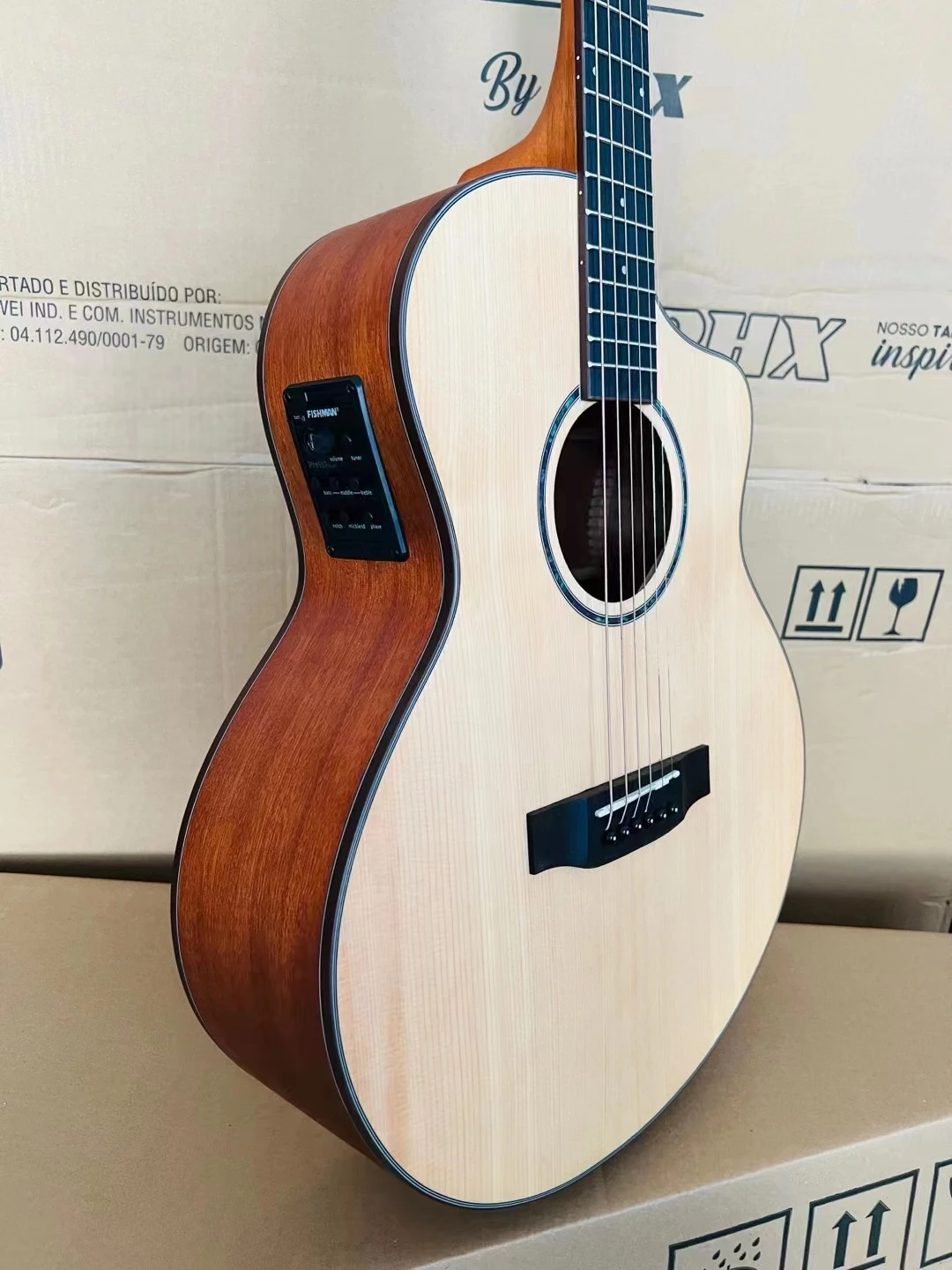 無垢材40インチアコースティックギター、無垢材ギター、フォーク