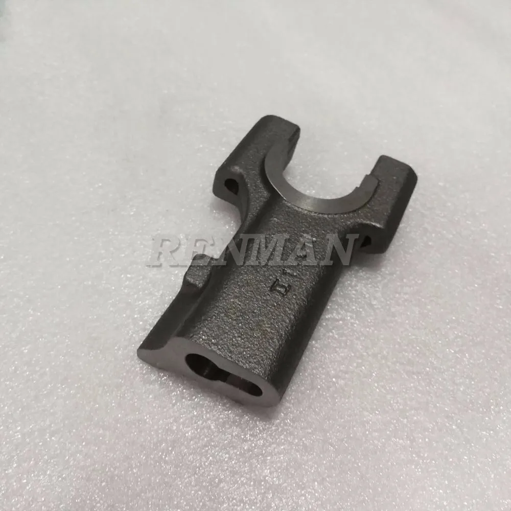 Cummins M11 X15 QSX ISX ISX15 QSX15 Engine Parts Rocker Lever Support 3079661 4022977 3079662 3079662X