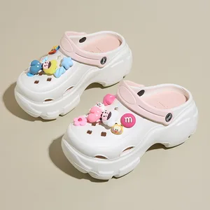 Summer Women's Anti Slip Thick Soled Perforated Shoes Outdoor Slippers Cute Platform Sandals for Women Trendy