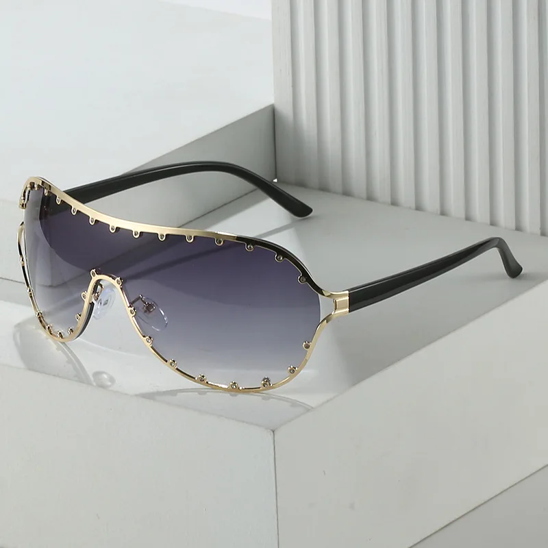 New Arrival Rivet Shades 2023 One