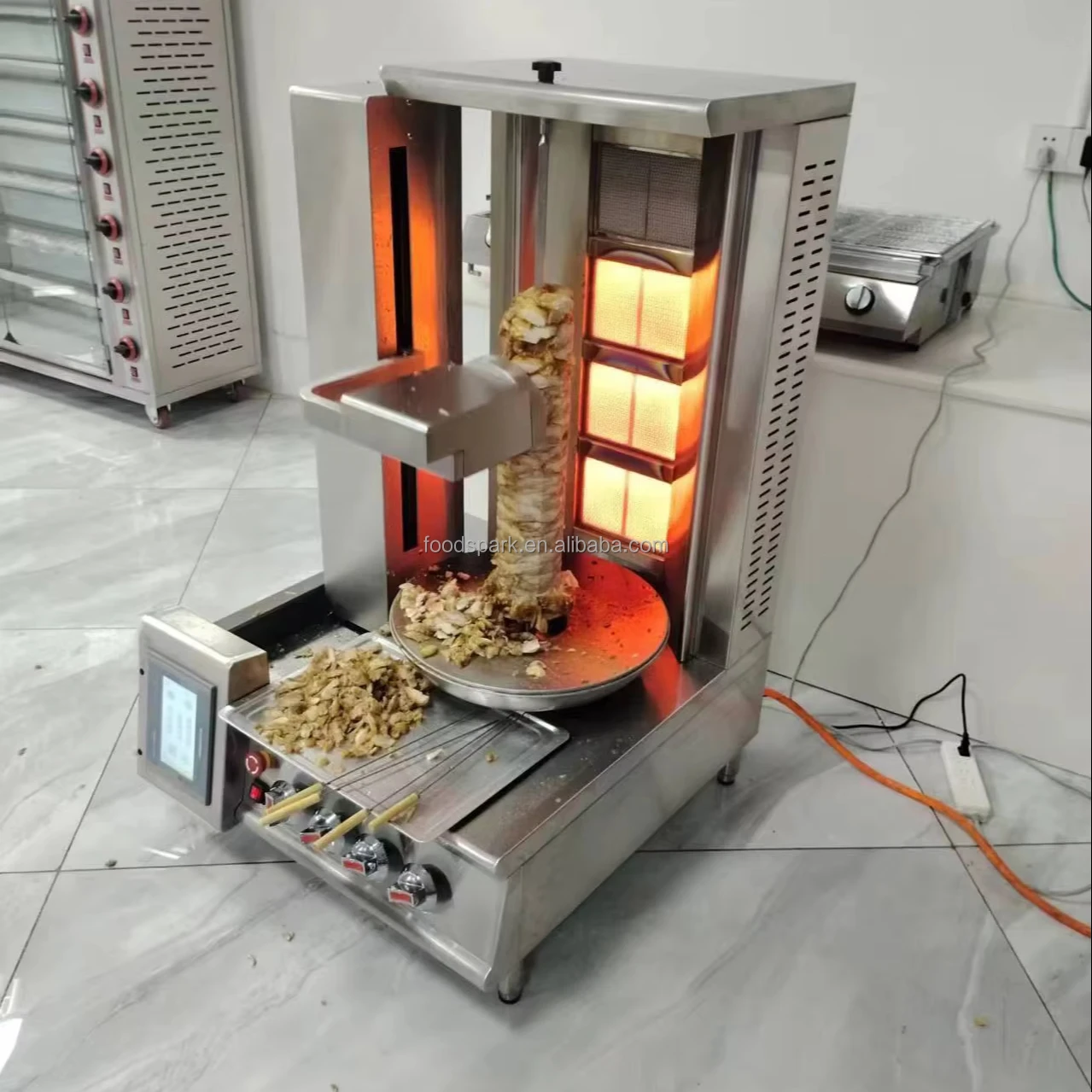 Fully Automatic 70kg Gas Doner Robot Automatic Cutting Shawarma Kebab Machine