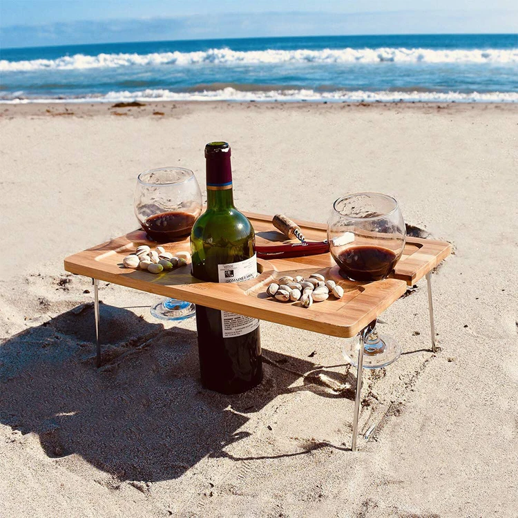 Стекло пикник. Столик для пикника под вино. Винный столик для пикника.