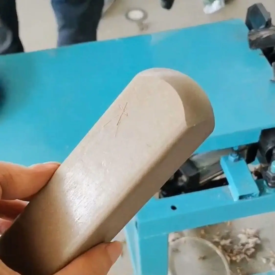 TEBAK Square Strip Cutting Round Bar Machine Rounding Cutting Wooden Bar Machine Mop Rod Flat Tip Wooden Rod Sharpening Machine