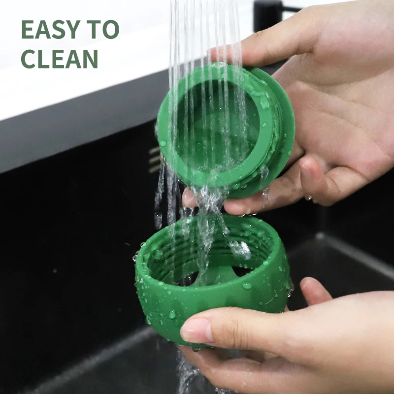 Long-Lasting Interactive Dog Toy Ball Freeze Treats Toy Eco-Friendly Food Grade Silicone Dog Chew Lick Toys for Large Dogs